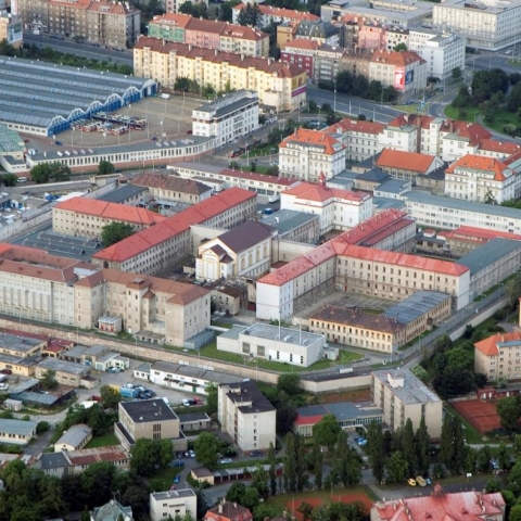 Pankrácká věznice modernizuje. Díky EPC bude ročně šetřit CO2 a téměř 8 milionů korun