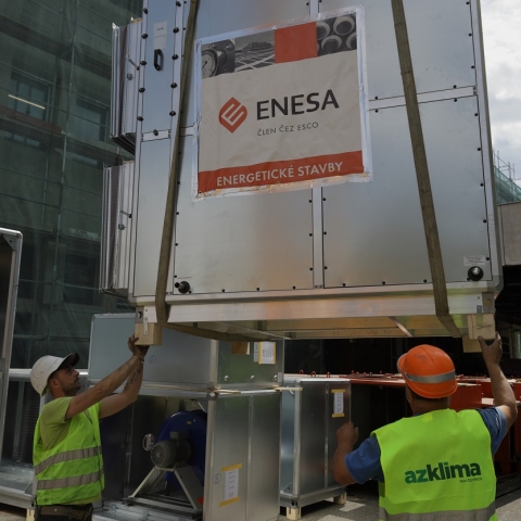 Energeticky úsporné projekty společnosti ENESA  ušetřily zákazníkům loni čtvrt miliardy korun